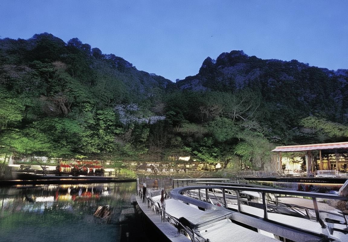 阿尔克青vs福图纳：对决前瞻与战术解析(图3)